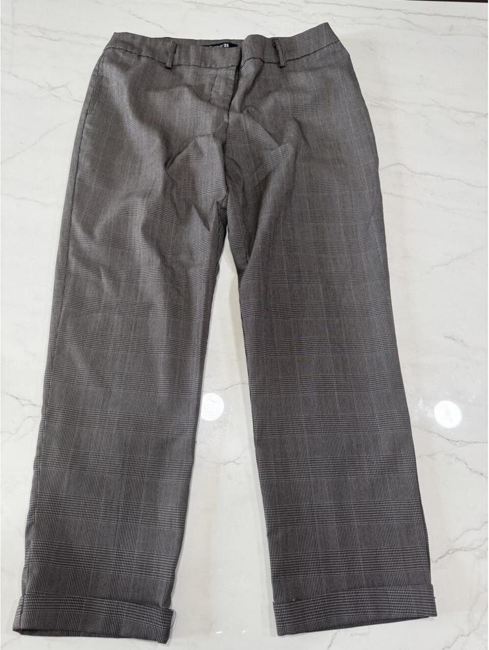 Forever 21 Gray & Black Plaid Pants